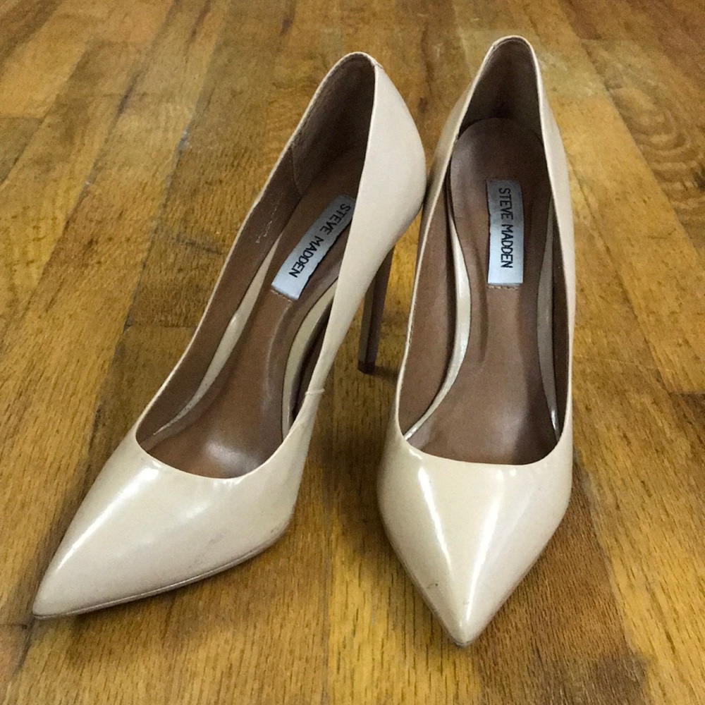 Steve Madden Nude Heels